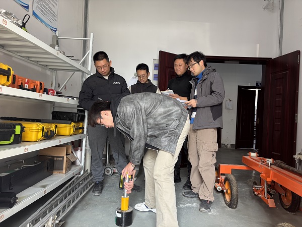 質(zhì)檢公司開(kāi)展主體結(jié)構(gòu)檢測(cè)專(zhuān)項(xiàng)學(xué)習(xí)照片 - 副本.jpg