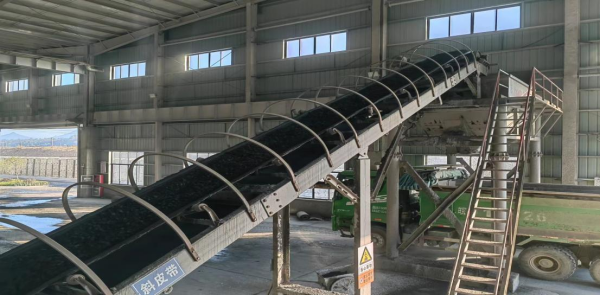 1700537202162626.png 圖片2.png